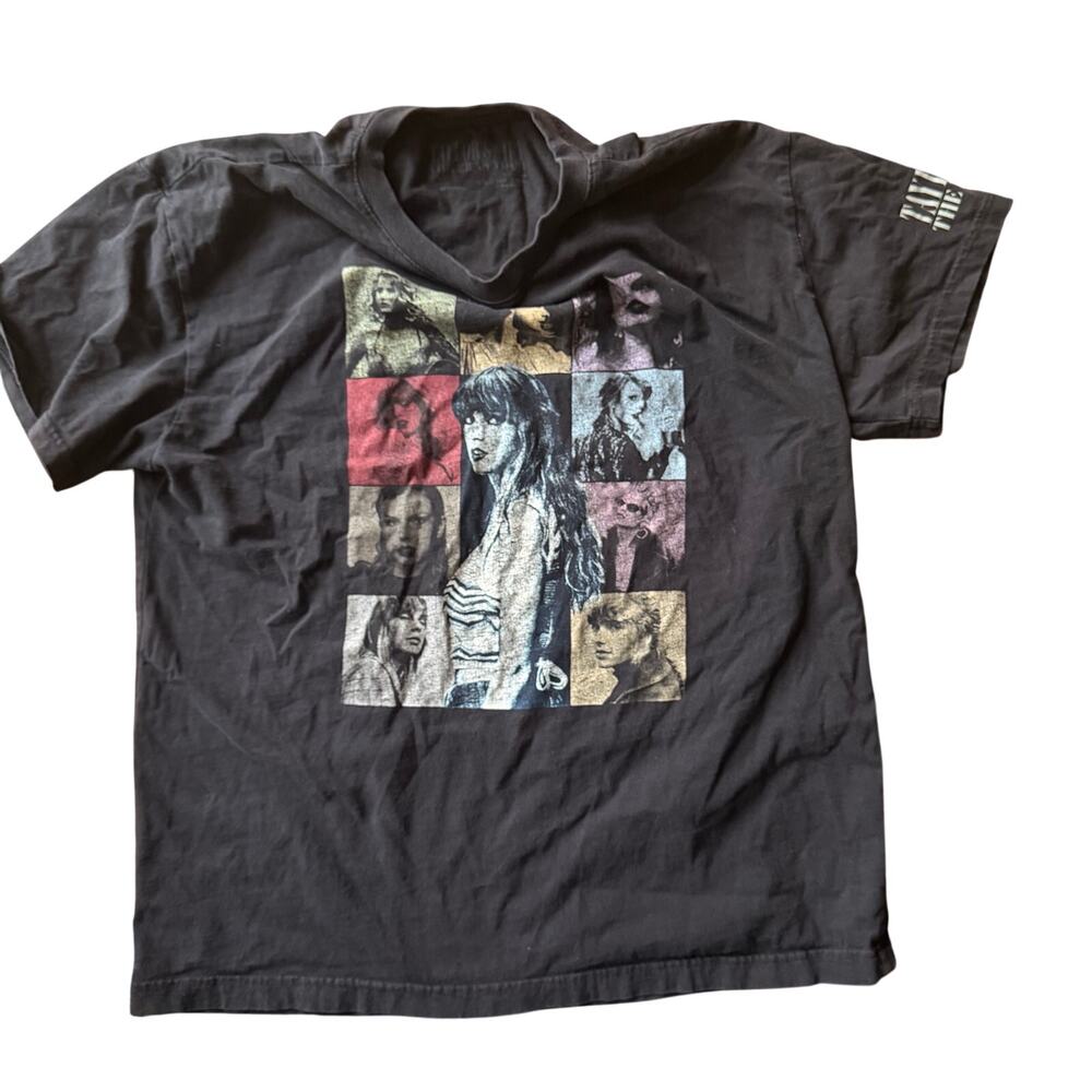 Taylor Swift Black Short Sleeve Tee with Multicolor Portrait Grid